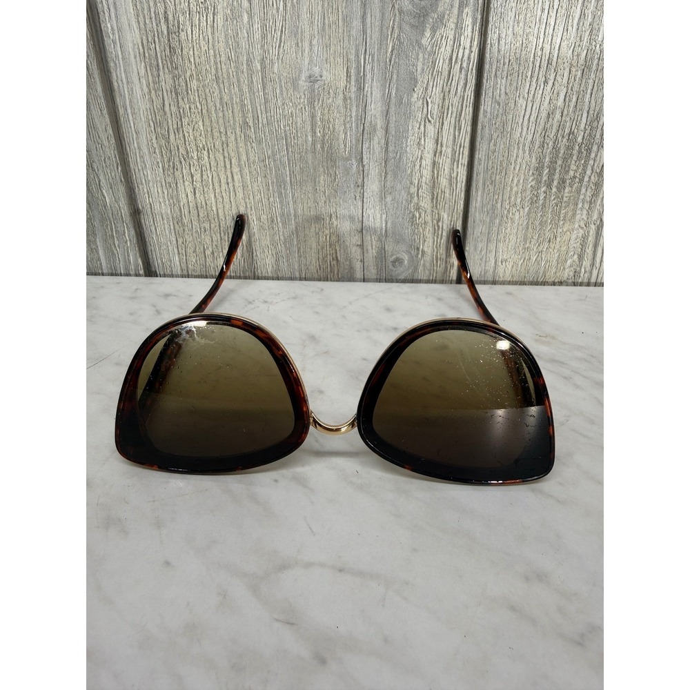 Piranha Sunglasses Womens Tortoise Gold Tone Oversized Square 64125 PC 105